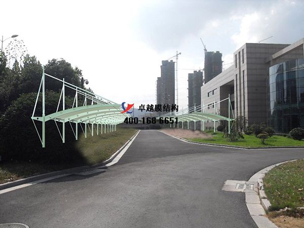  張家口膜結(jié)構(gòu)車(chē)棚【張家口保勝新能源科技有限公司】工程實(shí)例
