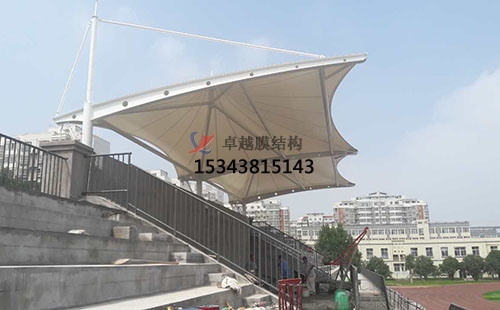 鄭州<font color='red'>膜結(jié)構(gòu)車(chē)棚</font>【廠(chǎng)家直銷(xiāo)】